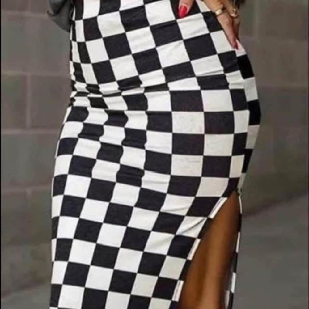Black and White Checkered Women's Skirt